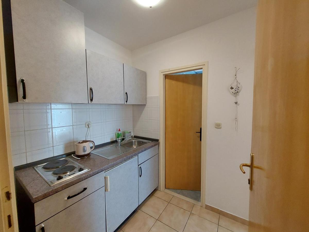 Apartmani Rahela Vodice Buitenkant foto