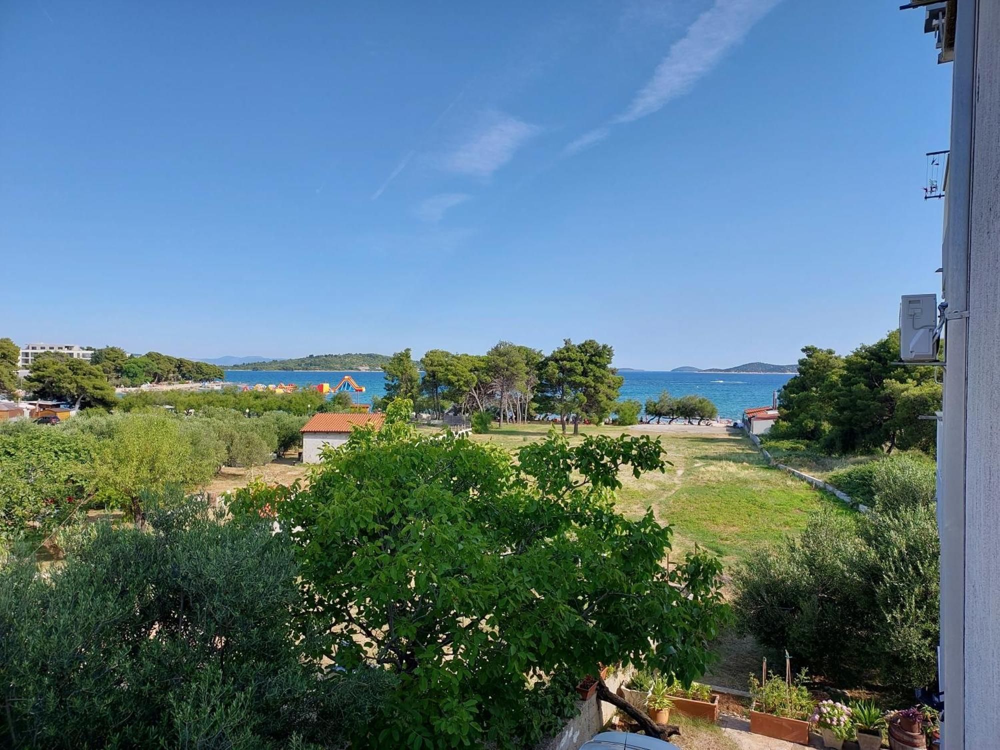 Apartmani Rahela Vodice Buitenkant foto